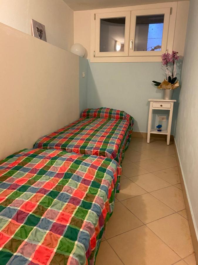 Casa Vacanze Gardiolina San Felice del Benaco Ngoại thất bức ảnh