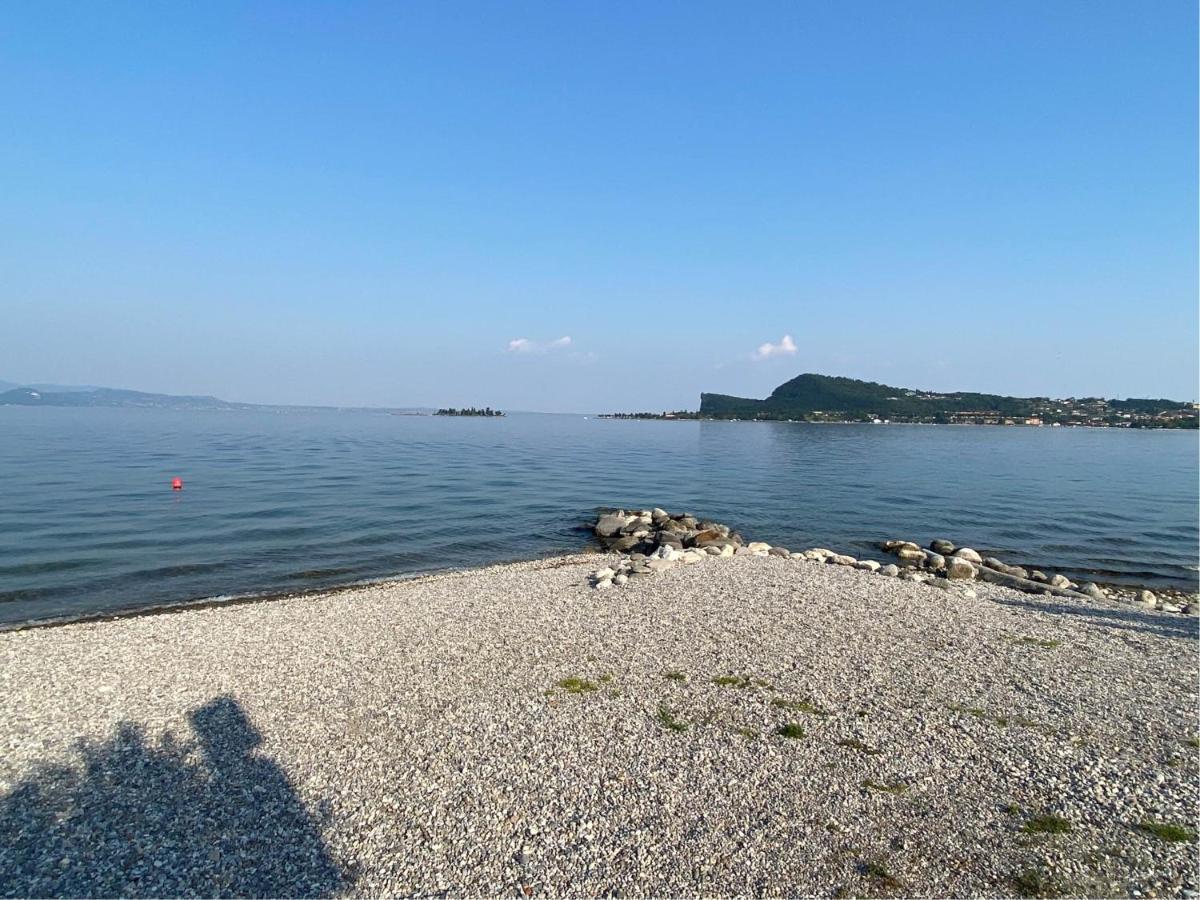Casa Vacanze Gardiolina San Felice del Benaco Ngoại thất bức ảnh