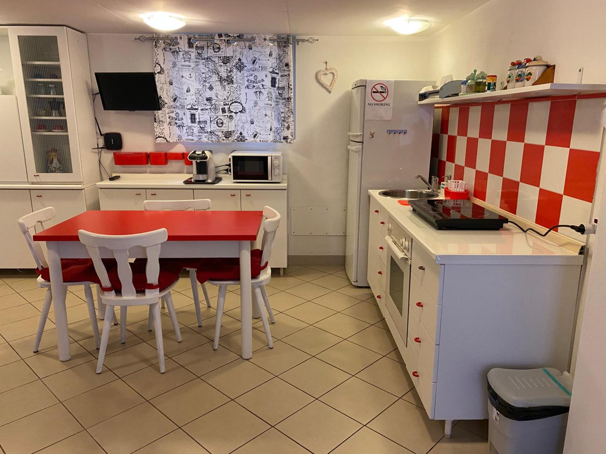 Casa Vacanze Gardiolina San Felice del Benaco Ngoại thất bức ảnh
